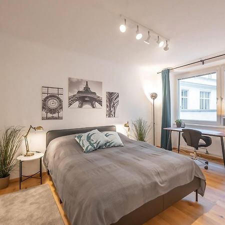 Modern City Center Apartment Vienna Esterno foto