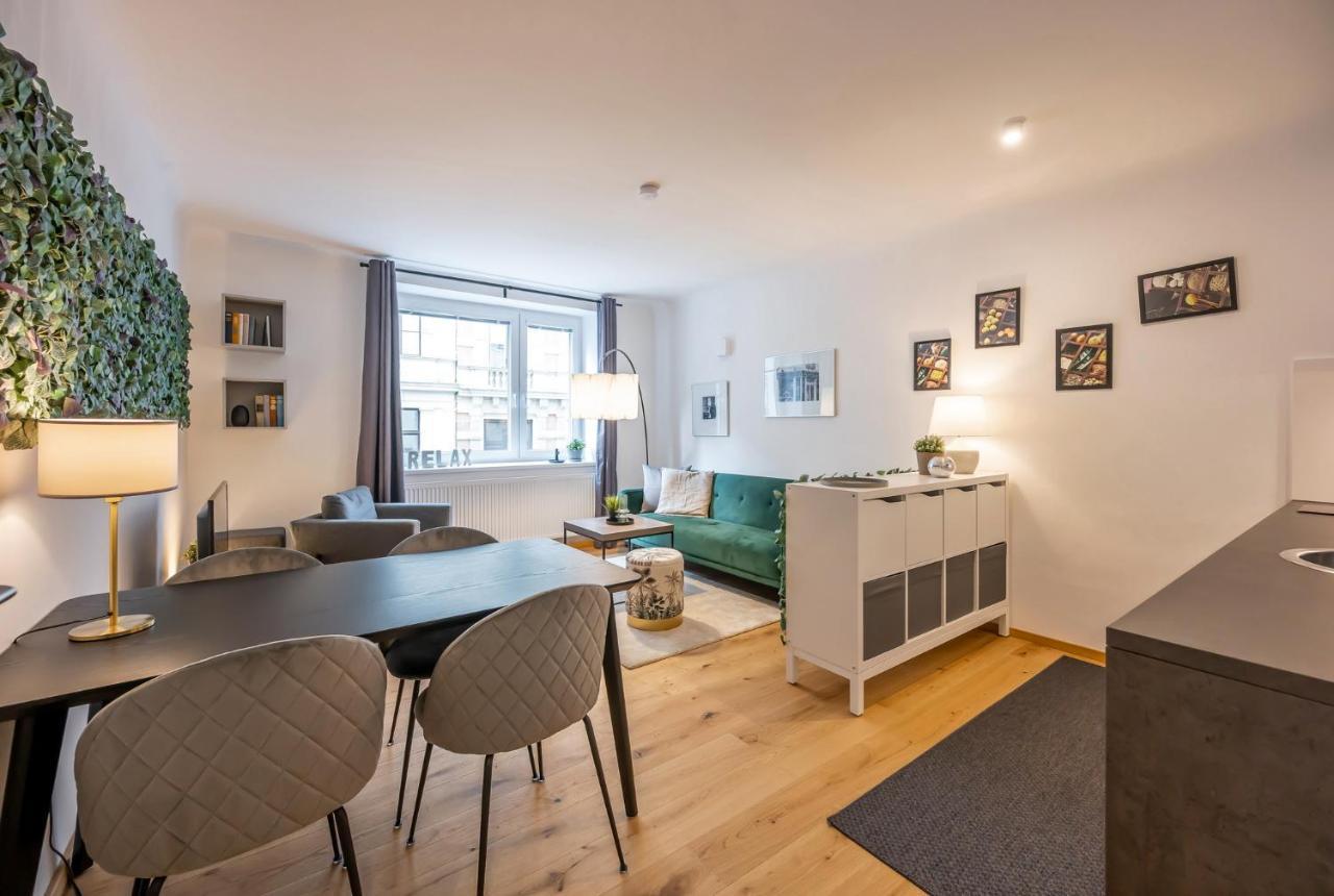 Modern City Center Apartment Vienna Esterno foto