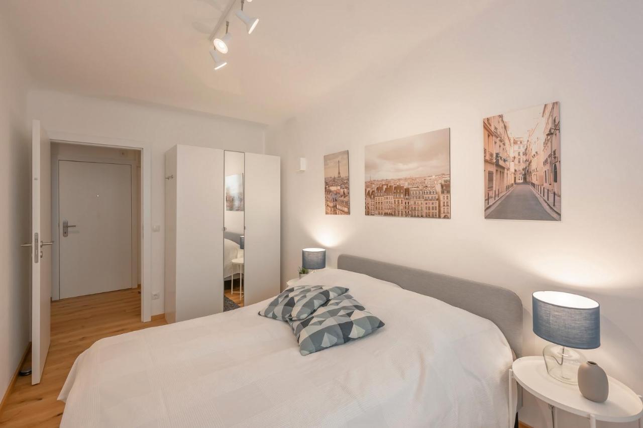 Modern City Center Apartment Vienna Esterno foto