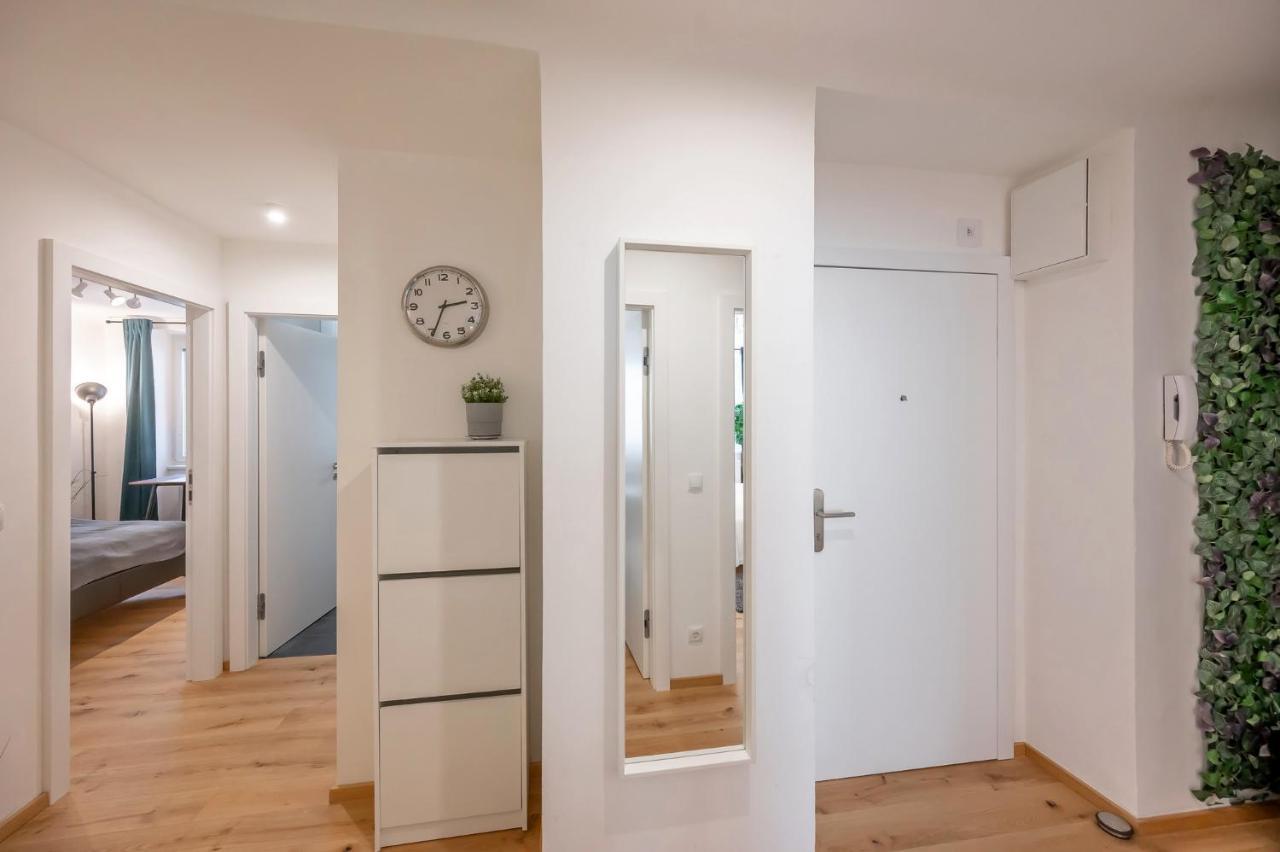 Modern City Center Apartment Vienna Esterno foto